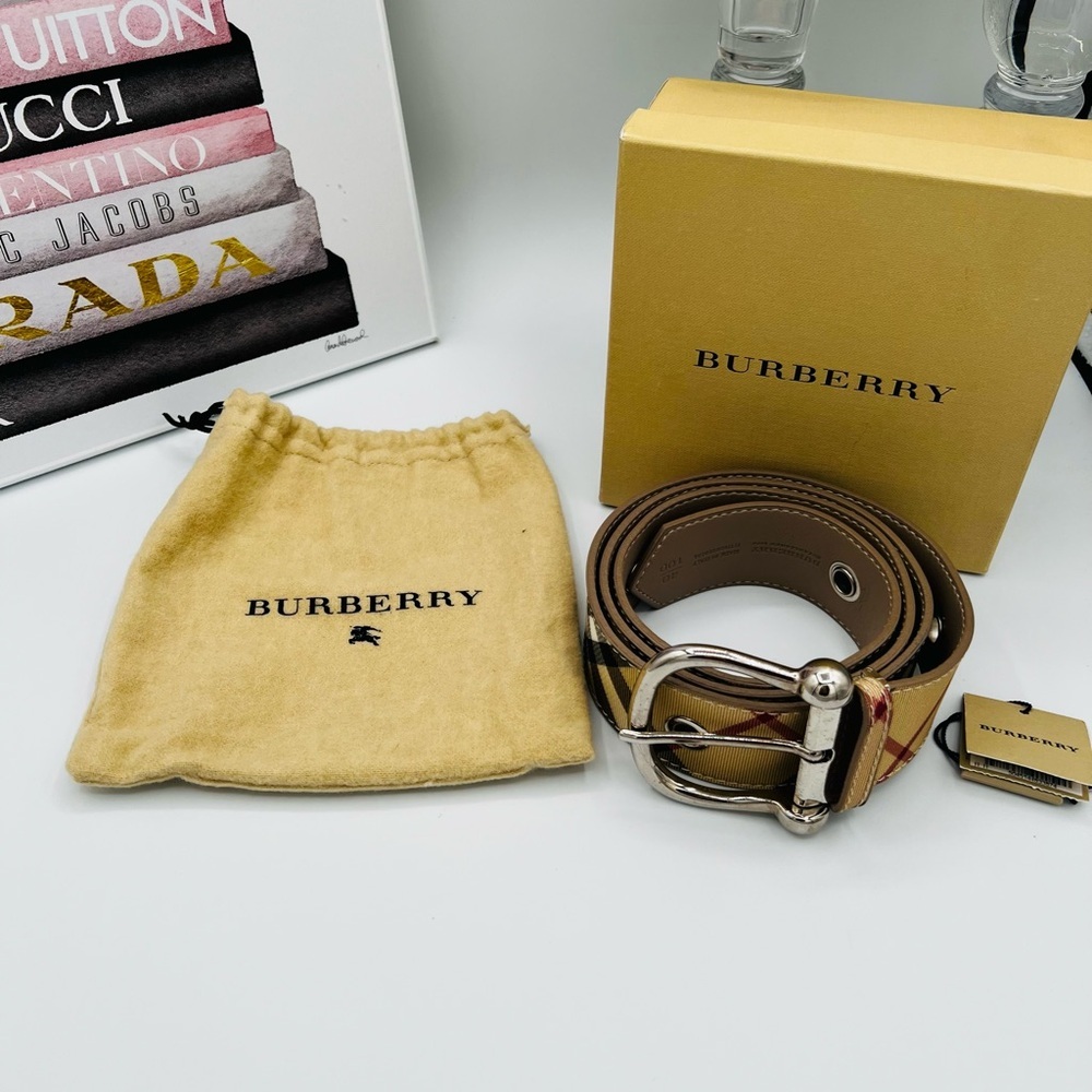 Burberry Nova Check Belt 100cm - EUC - includes COA - Picture 3 of 16